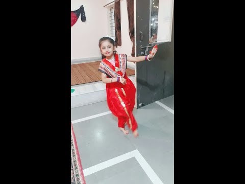 excellent-dance-performance-by-7-years-baby-moon--raat-ka-sama-swar-devi-lata-mangeshkar-asha-parekh