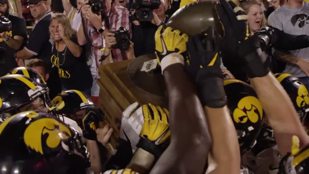 Thank you, Hawkeye fans! It's a Hawkeye State!