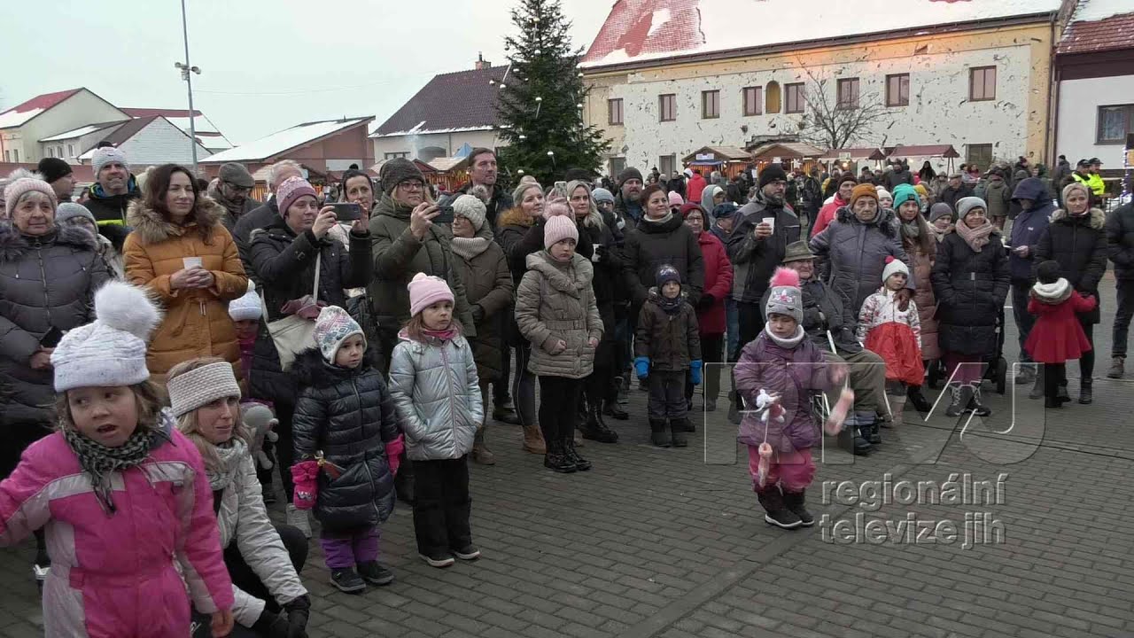 Ve znamení místních spolků se nesl Mikulášský jarmark v Moravské Nové Vsi