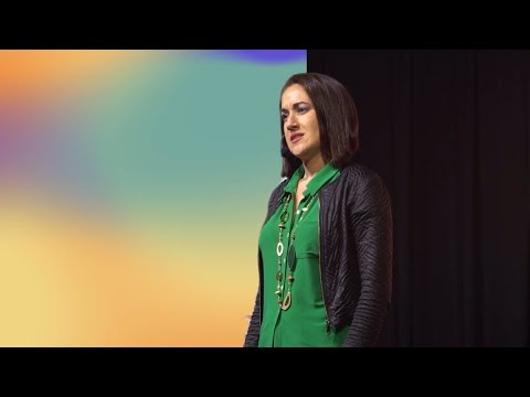 ¿Ternura en contextos violentos? | Diana Aguilar Chaves | TEDxLlorente Women Episode cover