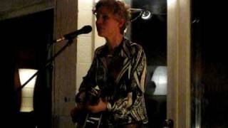 Video thumbnail of "Catie Curtis - Elizabeth"