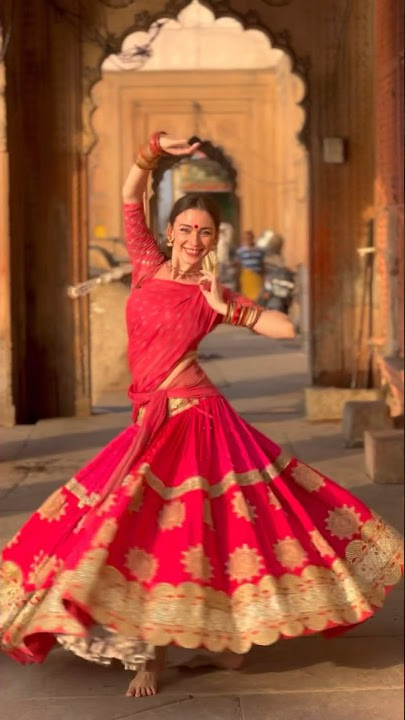 Radhe Govinda💛 Chintamani Diana, Vrindavan dance ❤️ #vrindavan #dance #dancevideo #dancer #krishna