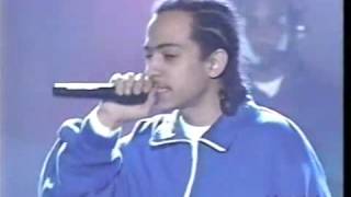 Kris Kross ft Da Brat, Aaliyah, JD  Mr Black 'Live and Die for Hip Hop' Soul Train 1996 Resimi