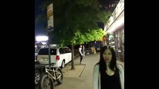 Nightlife on Roosevelt Ave Queens #nyc #nightlife #baddies #walkingtour #streetwalk #chica #chicas