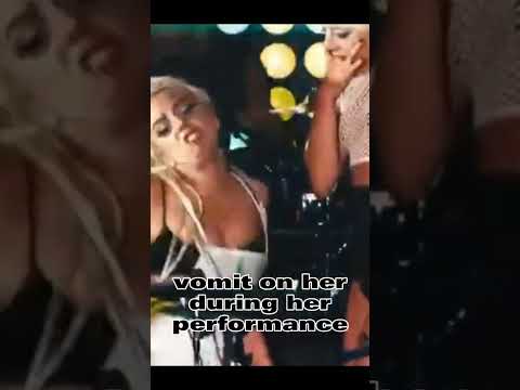 Lady Gaga Has Raised Eyebrows After Being Vomited On During A Performance Viral Ladygaga Wtf 