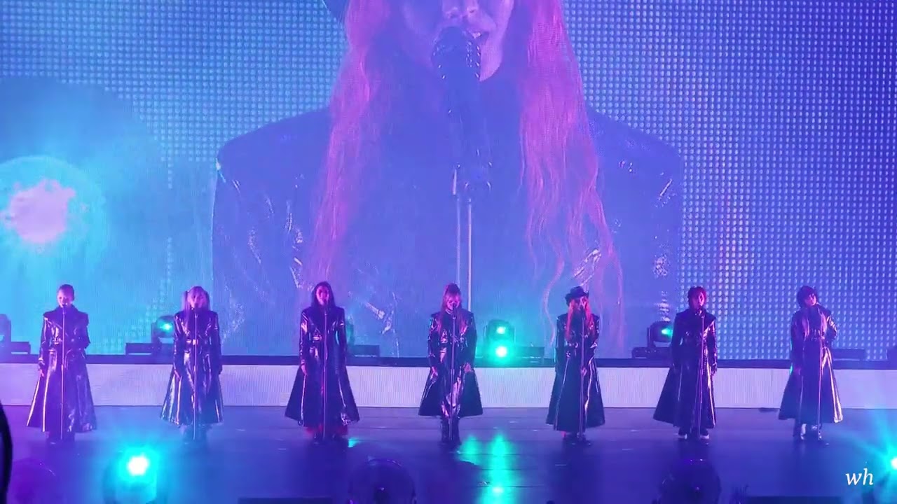 XG - LEFT RIGHT + WINTER WITHOUT YOU + JUST STAND UP , The first Howl Landing at Taipei , 4K Fancam