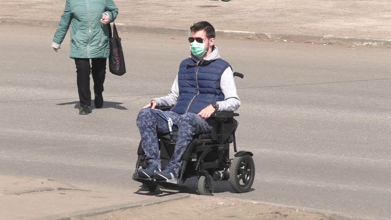Сколько км на машине