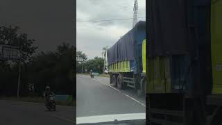 Truk hino tronton kembar lintas sumatera #automobile #supirtruk #trukoleng #driver #truck
