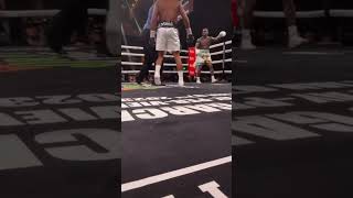 Frank Martin Knocks Down Michel Rivera In Rd 7👻 #shorts #boxing #knockout  #errolspencejr