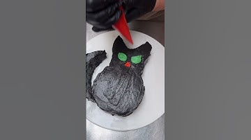 Halloween Black Cat Cake 🐾🎂 #shorts