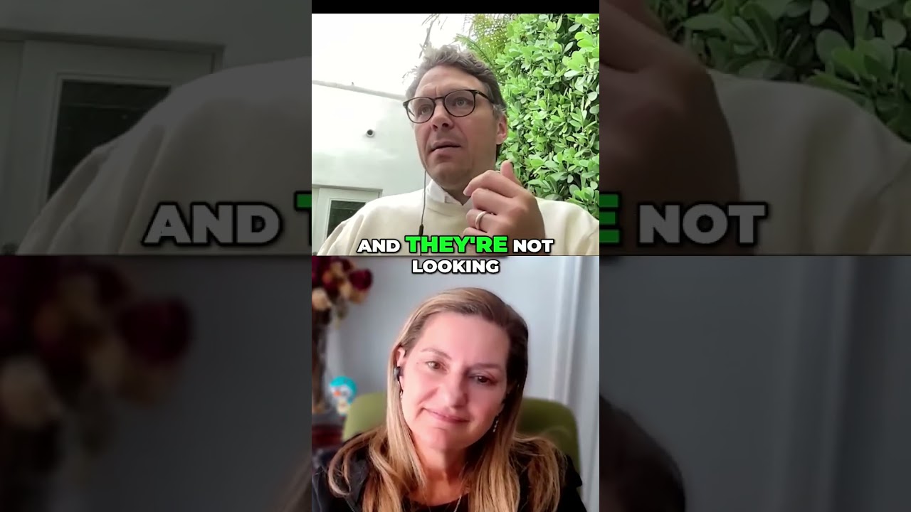 Airbnb Secret: Property Managers Dominate!