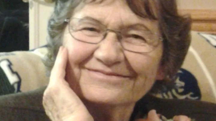 Julie R Swainston
