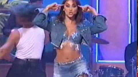 Aracely Arambula - Enseando Calzones #1