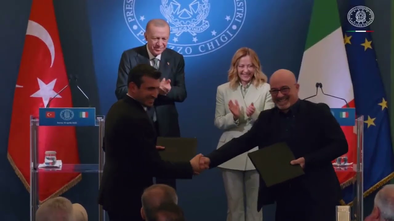 IV Vertice Italia-Turchia. Cerimonia di firma e dichiarazioni congiunte (audio italiano)