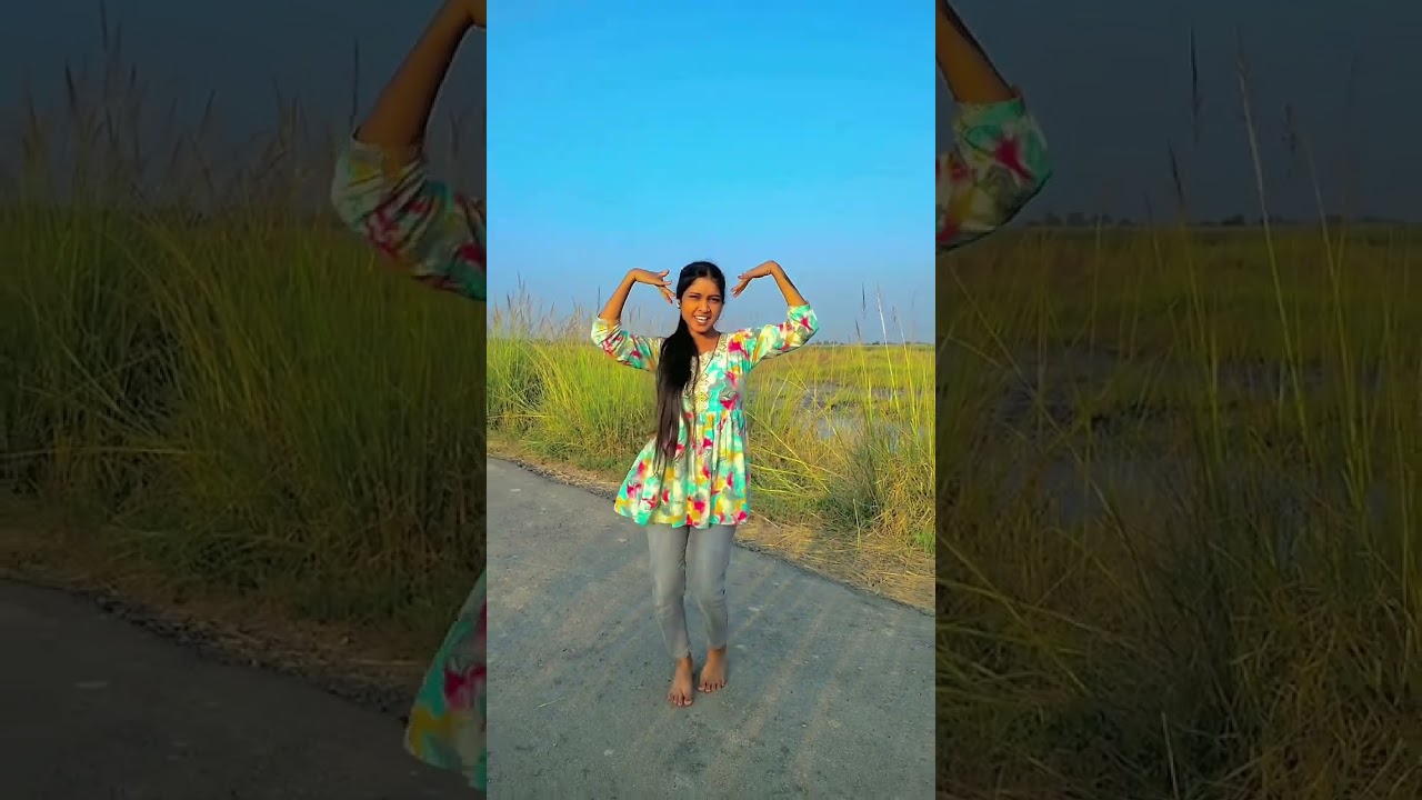 #Shorts | #Funny Song | दिलवा डोले थोड़े थोड़े | #Ankush Raja, #Karishma Kakkar | खानदान उजाड़ देम