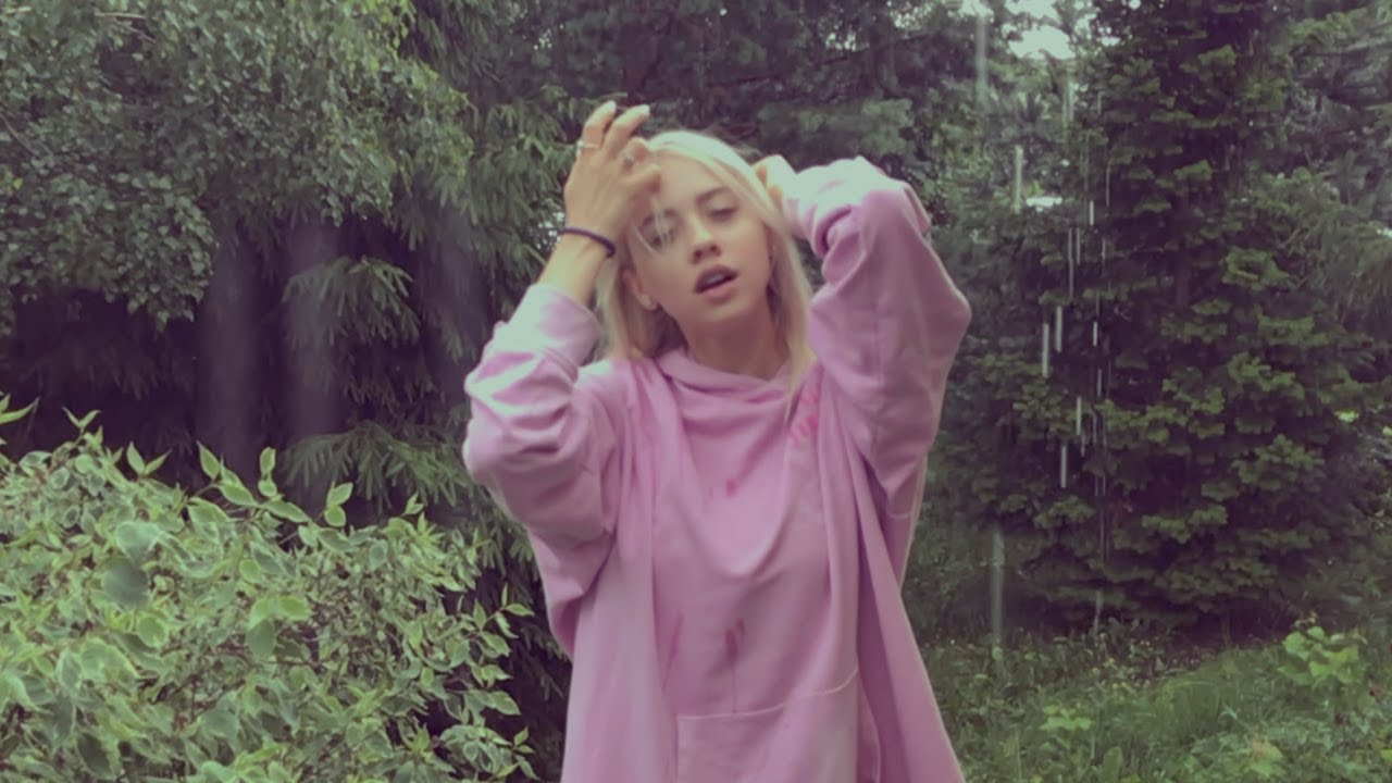 Pensees - Meet Me (Mood Video)