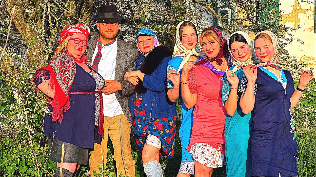 В СЕМЬЕ ПОПОЛНЕНИЕ?) НОВЕНЬКАЯ ЛЮБИМИЦА? девочки невзлюбили новенькую ...