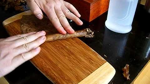 Best Ever Stogie Rolling Music Video = Funky Fresh Cigars!