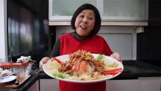 Cooking With Koh Chieng Mun | Yu Sheng screenshot 2