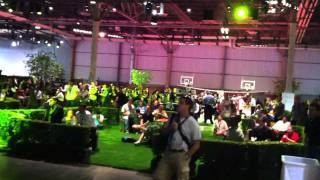 VMworld General Session Crowd in the Hang Space