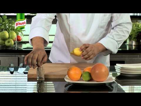 Wideo: Jak Wycisnąć Sok Z Cytryny