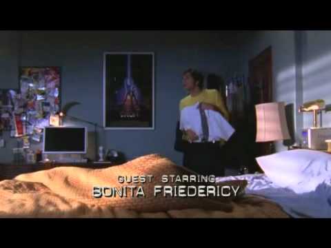 Chuck S02E01 | Huey Lewis - Hip To Be Square