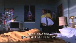 Chuck S02E01 | Huey Lewis - Hip To Be Square