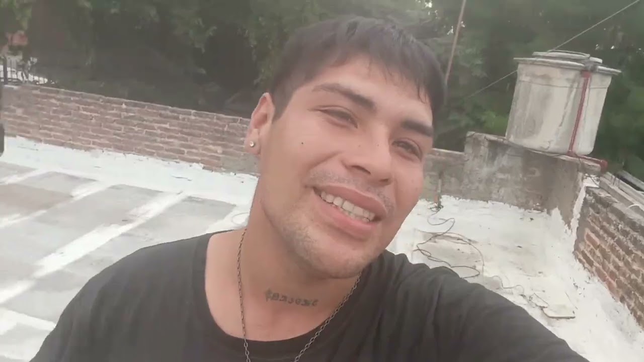 JMRE - Amor y Paz - (Official Video).