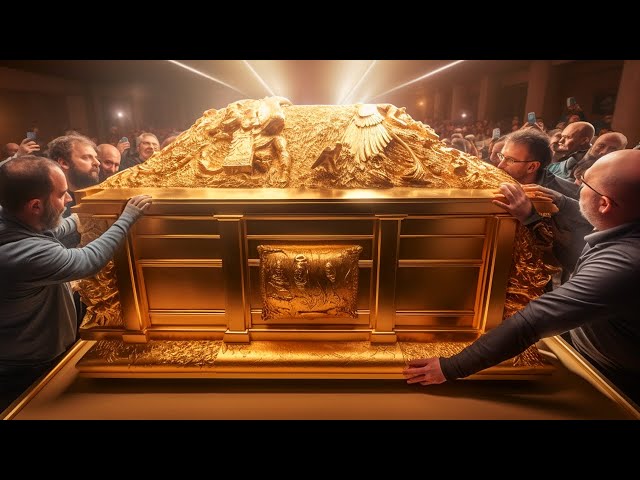 Scientists FINALLY Opened The Ark Of Covenant That Was Sealed For Thousands Of Years class=