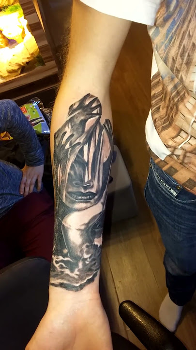 D.L. Tattoo