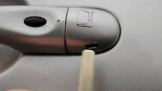 Dead Battery How To Unlock The Car Renault Megane Car Freak