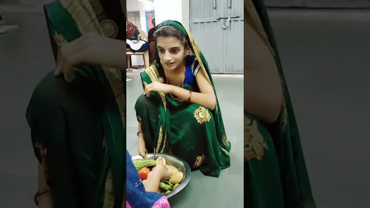 એકપાત્રીય અભિનય (શાકભાજીવાળી)