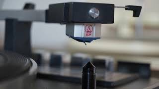 Comparison Audio Technica MONO/3 SP vs. Shure M78s with Thakker SS78E (2nd Example)