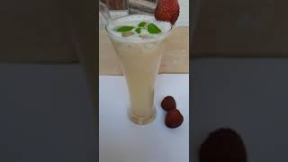 #FRESH LITCHI DRINK // #NATURAL, FRESH AND TASTY HOMEMADE DRINK //f-25//#shorts