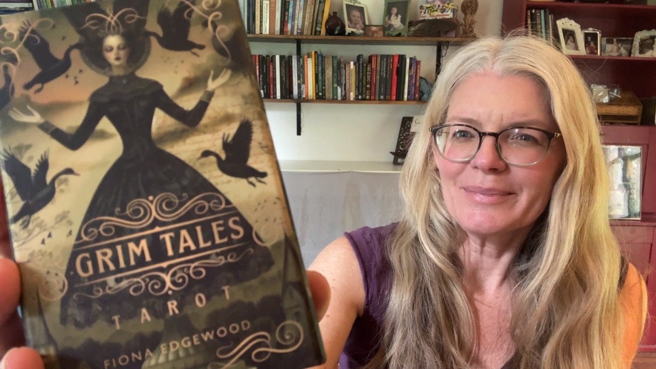 1 колода 5 пар 3 прочтения Обзор колоды Grim Tales