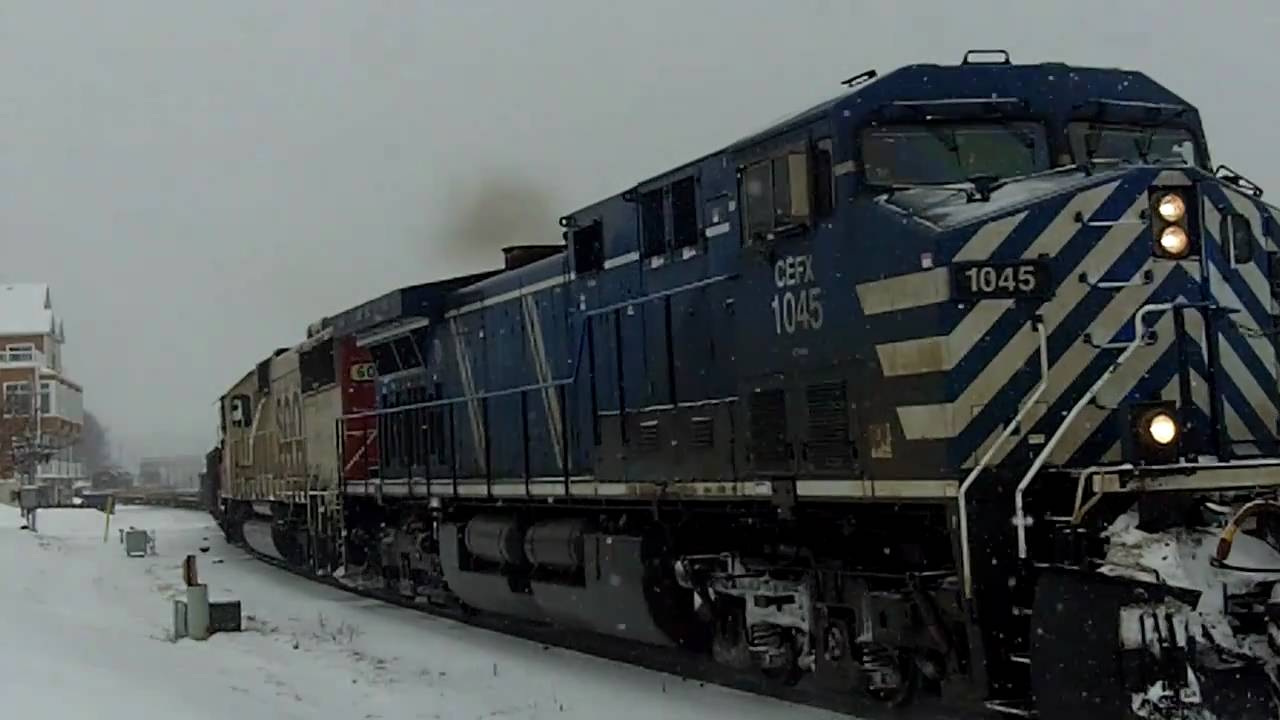 CEFX 1045 And SOO 6021 South, Davenport, IA - YouTube