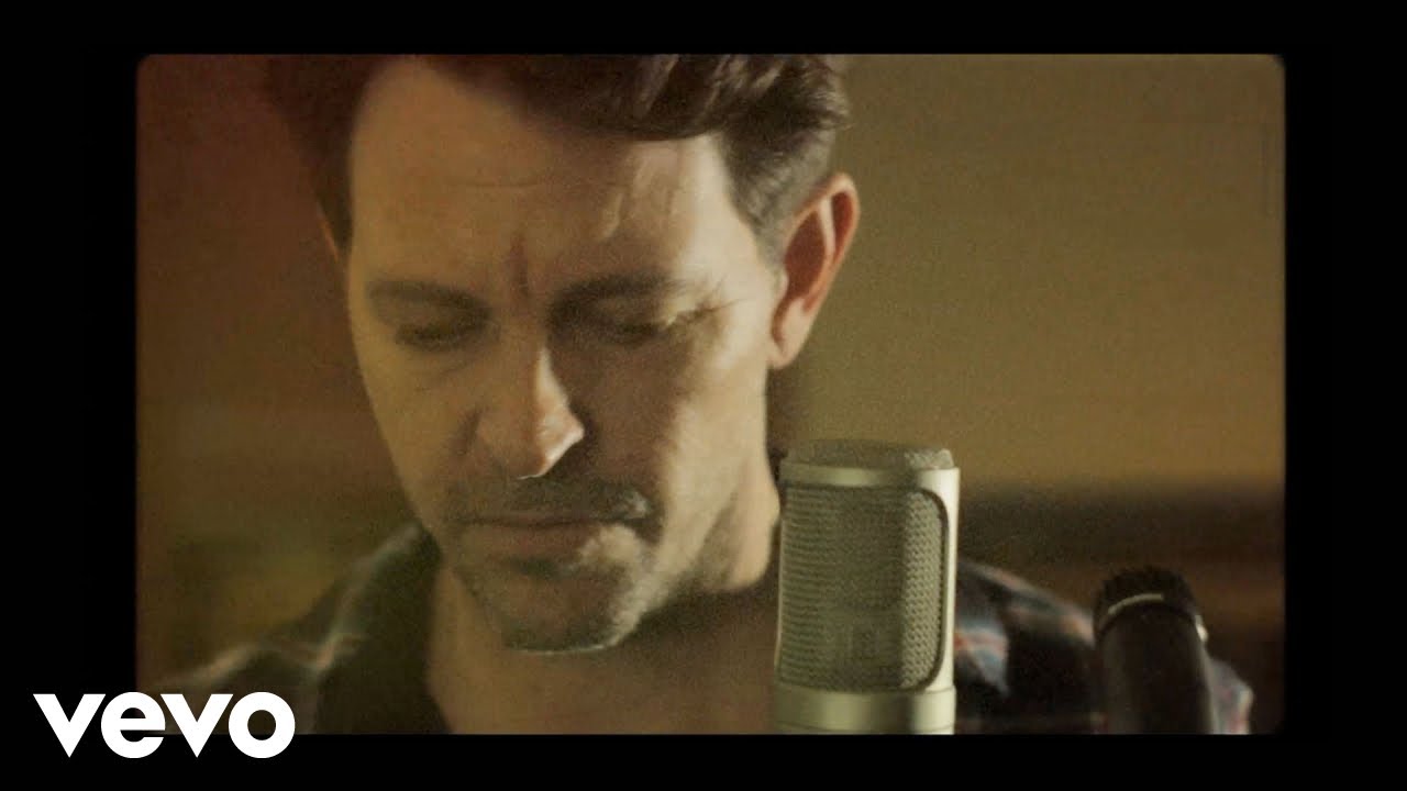 Bernard Fanning - Departures (Blue Toowong Skies) accordi