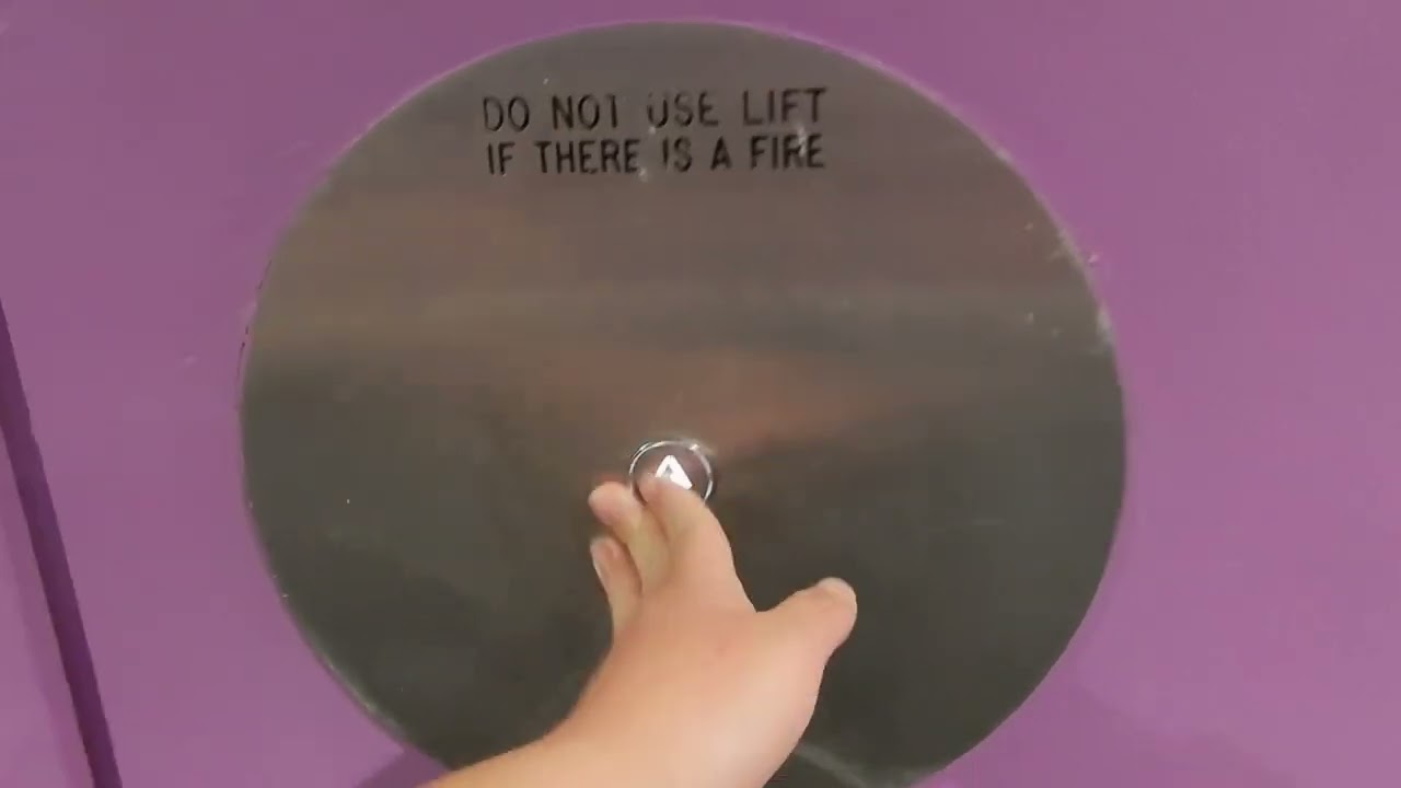 The Brisbane Convention & Exhibition Centre ELEVATOR CHALLENGE!