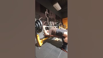 Week 1 : 2CT bench 1x95kg RPE 6 top set