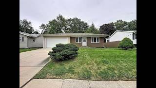 2438 3rd St,  Moline, IL 61265 - MLS 12762836