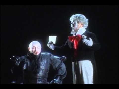 LES CONTES D'HOFFMANN (Jacques Offenbach) PART 01