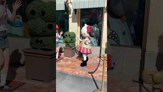 Hello Kitty / Trolls , Universal Studios 7/31/25  #hellokitty #trolls #hollywood #universalstudios Wealth