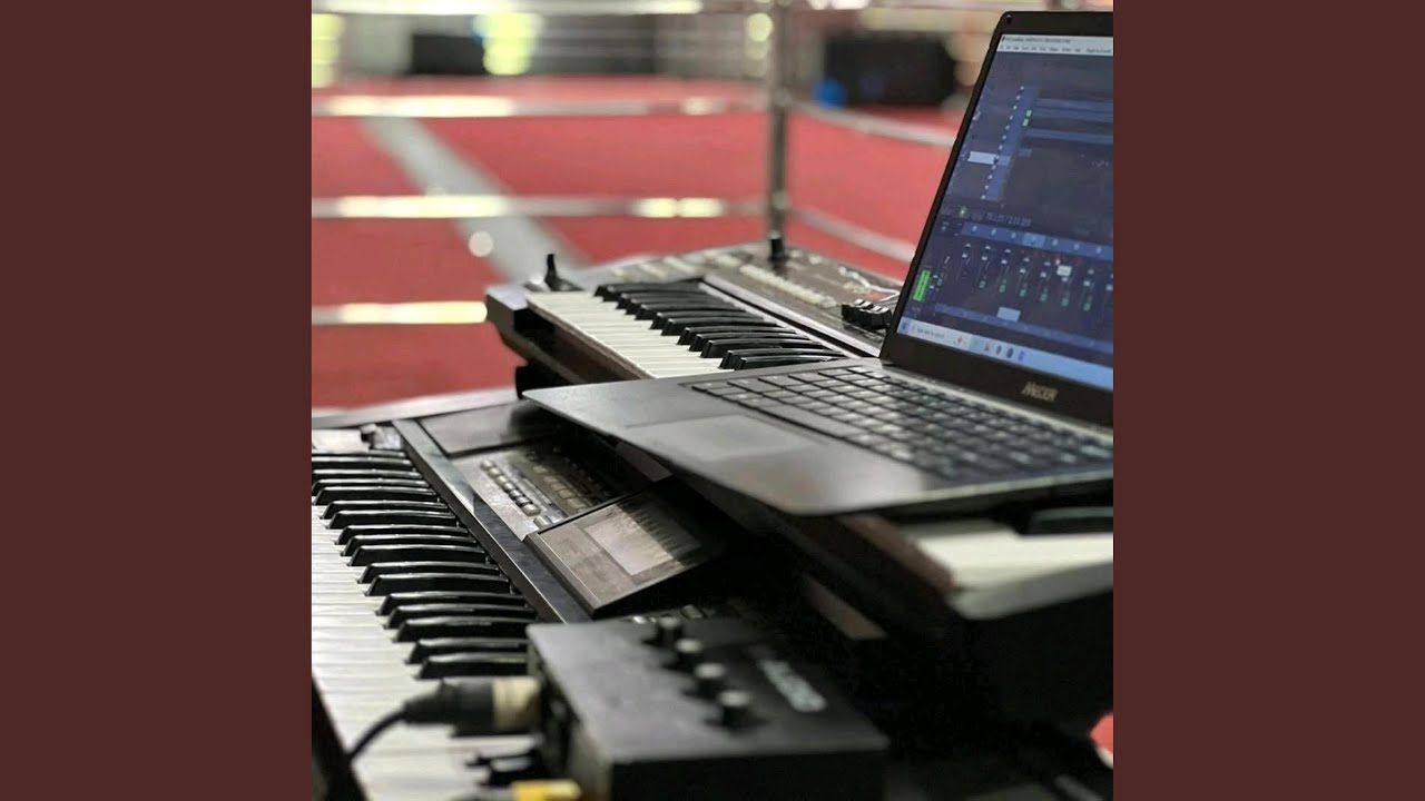 Yek'umusa ongaka (Khotso and Snothile Ngcobo on Mic)