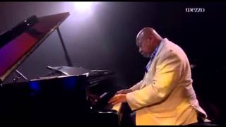 Kenny Barron (Jazz in Marciac 2010) Duke Ellington Medley chords