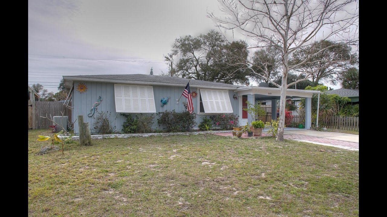 Dunedin Home For Sale.  Bring Your Boat!