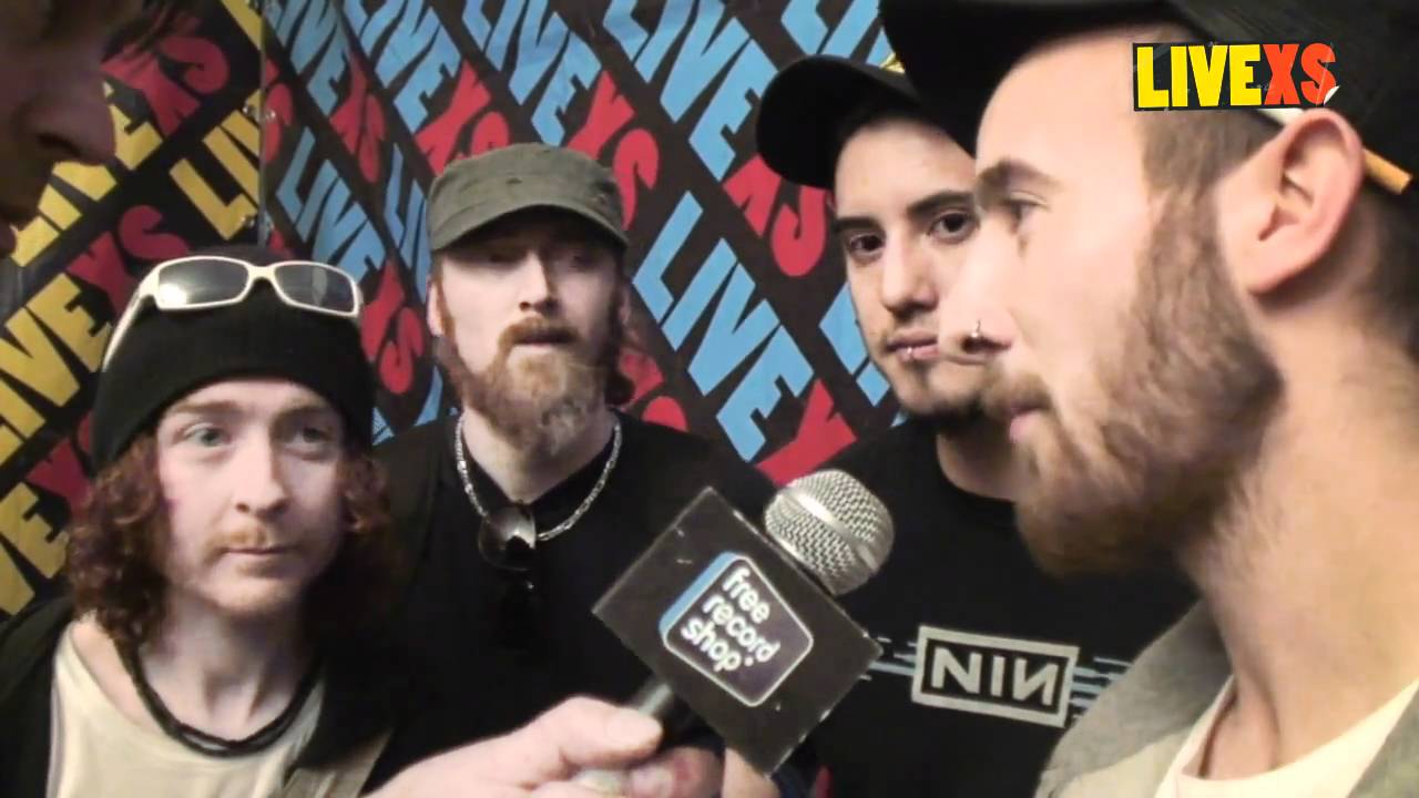 Paaspop 2011: Interview met And So I Watch You From Afar