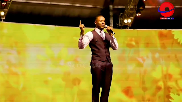SHOW YA ALIKIBA USIKU WA TUZO ZA TMA,HAKUNA ALIYEKAA KWENYE KITI WAIMBA NAYE MWANZO MWISHO