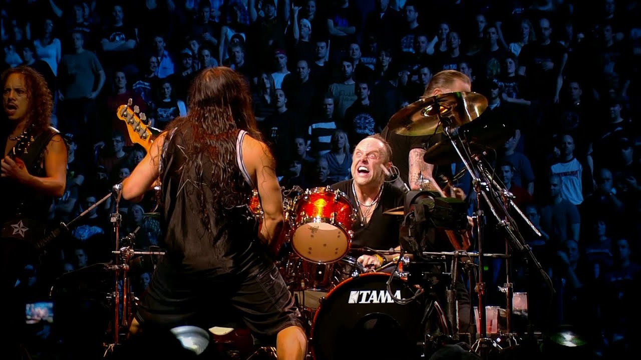 ⁣Metallica - Master of Puppets (Live) [Quebec Magnetic]