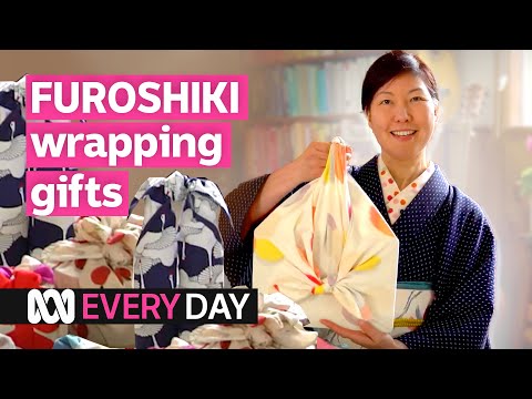 The Japanese art of wrapping 🎁 | Everyday | ABC Australia