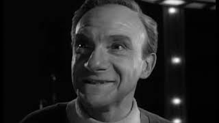 Lost in Irvingland: His Majesty Smith - Lost in Space Season 1 Episode 24